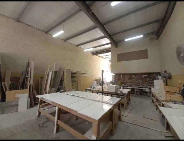 205M² WORKSHOP FOR SALE IN SHAKAS HEAD